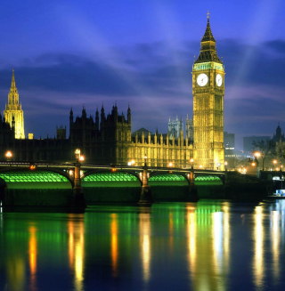Palace Of Westminster At Night Background for iPad mini 2