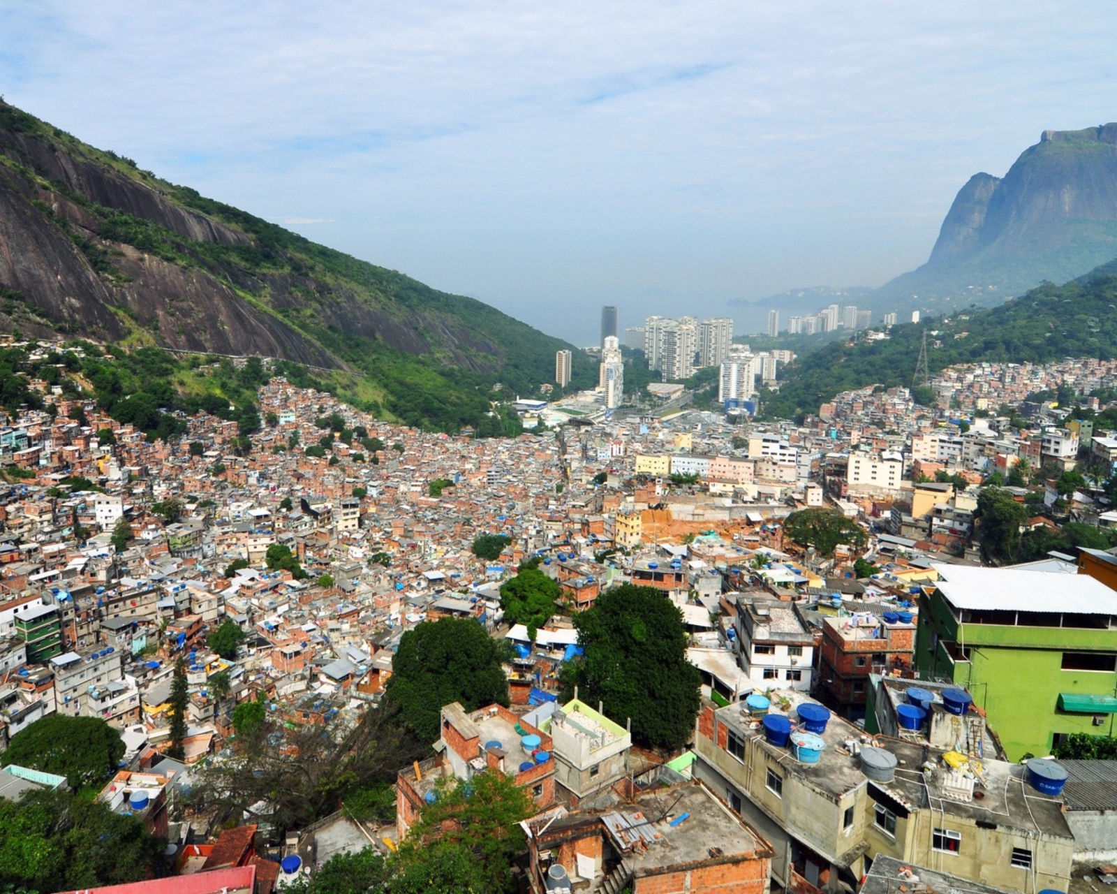 Rio De Janeiro Slum wallpaper 1600x1280