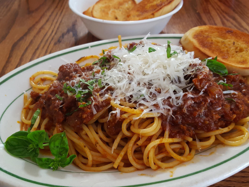 Das Spaghetti bolognese Wallpaper 800x600