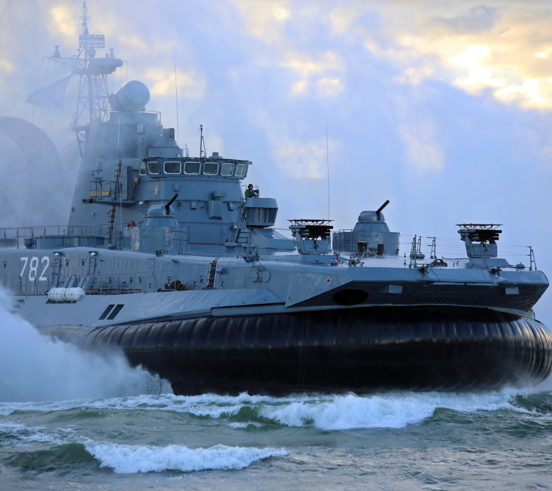 Zubr Air cushioned landing craft wallpaper 1080x960