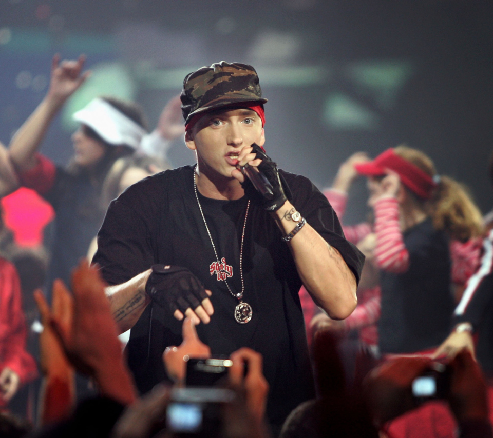 Fondo de pantalla EMA - Eminem 960x854