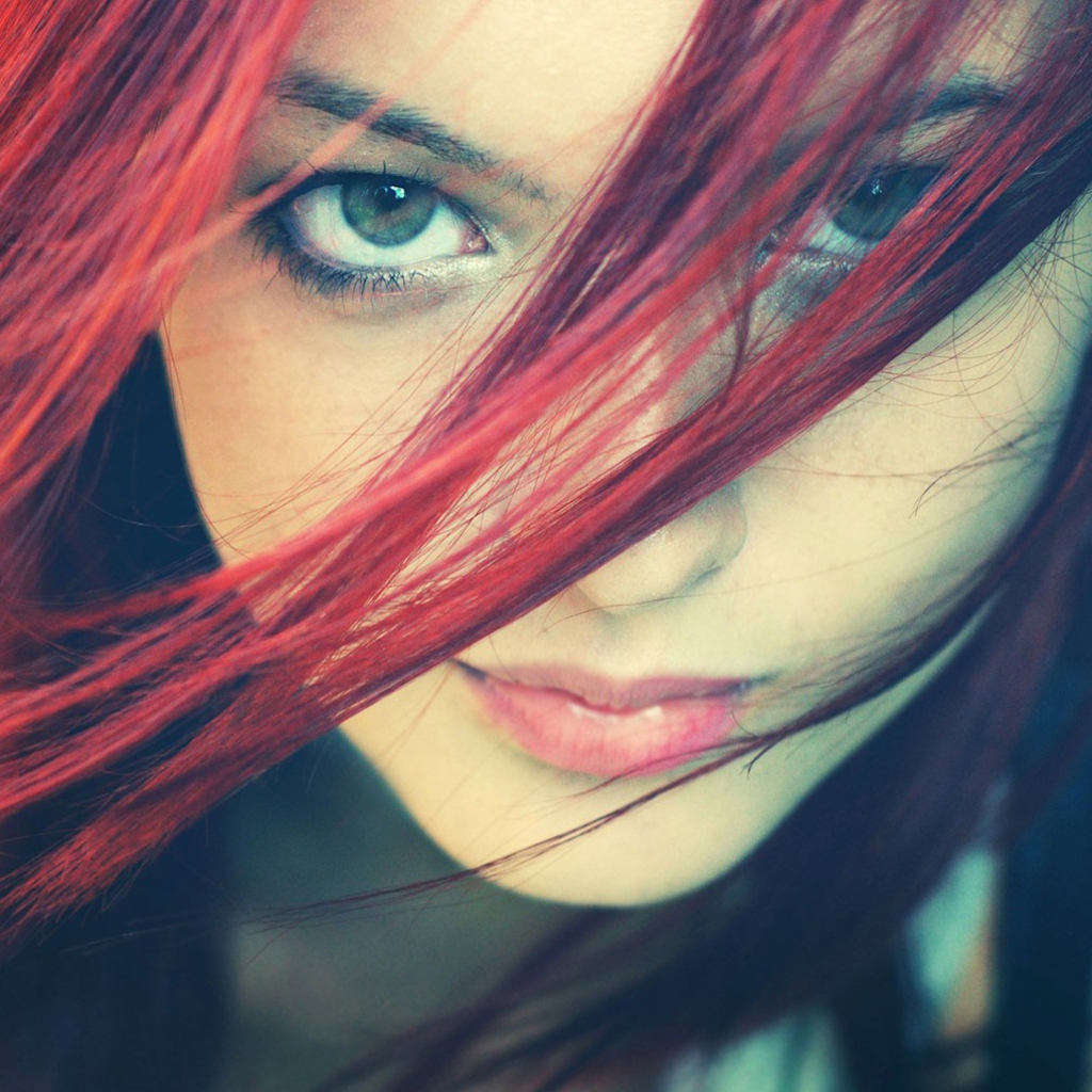 Redhead And Green Eyes screenshot #1 1024x1024