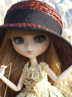 Screenshot №1 pro téma Pretty Doll In Hat 240x320