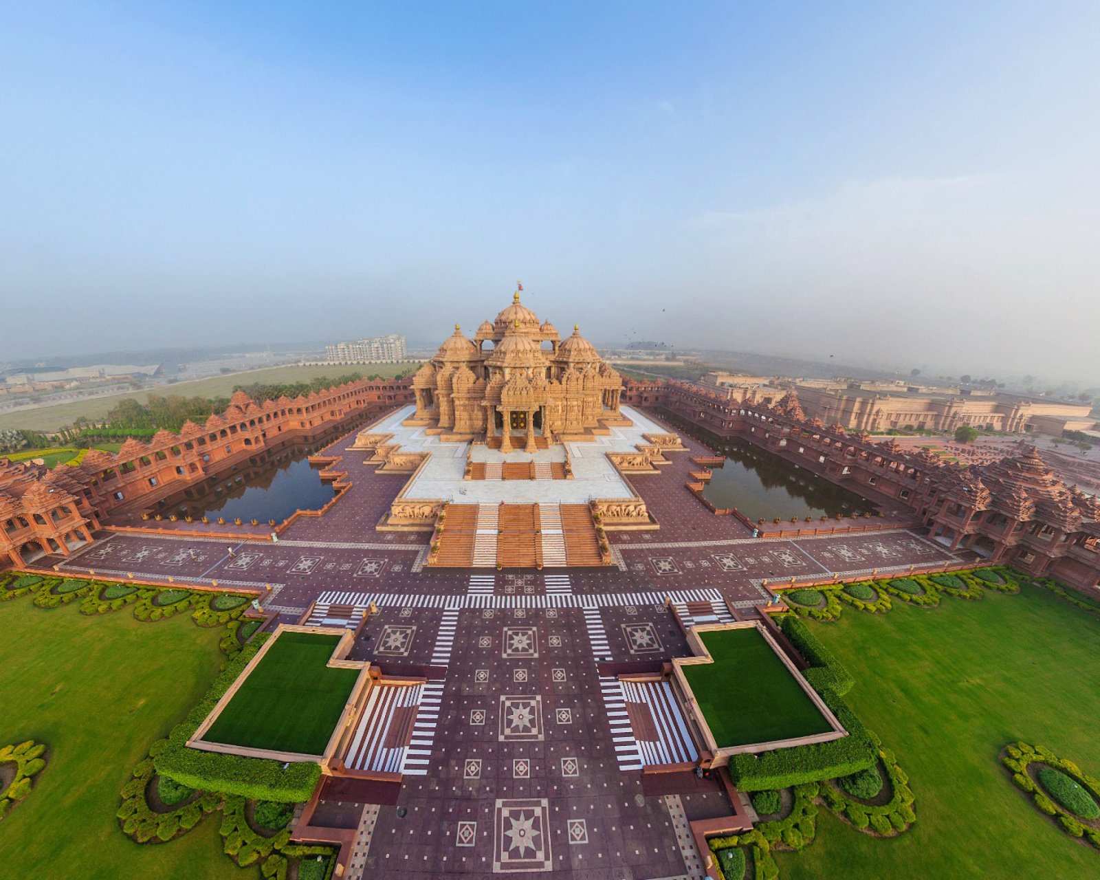 Das Akshardham, Delhi, Golden Temple Wallpaper 1600x1280