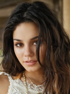 Screenshot №1 pro téma Vanessa Hudgens 240x320