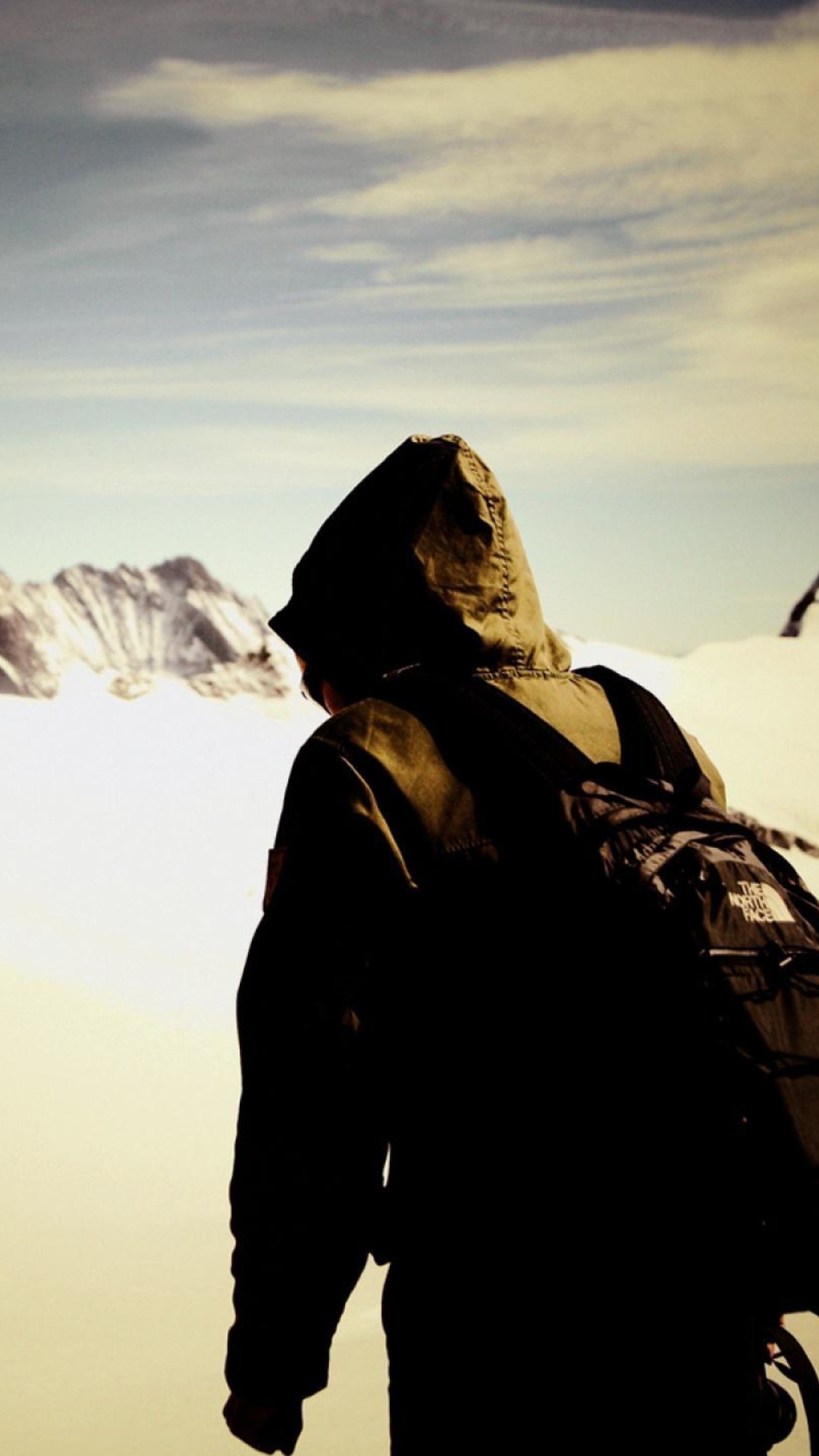 Обои Traveler on the mountain top, Freedom 1080x1920