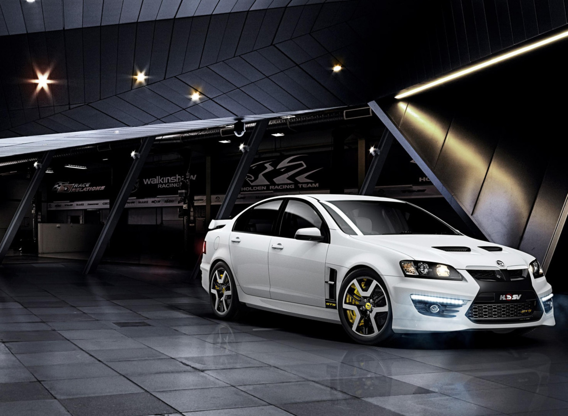 Das Holden HSV GTS Wallpaper 1920x1408