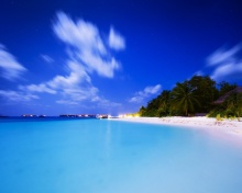 Обои Vilu Reef Beach and Spa Resort, Maldives 220x176