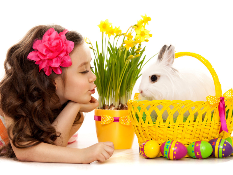 Girl and Rabbit screenshot #1 800x600