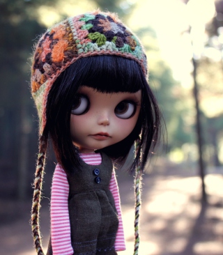 Doll Wearing Hat - Obrázkek zdarma pro Nokia Asha 503