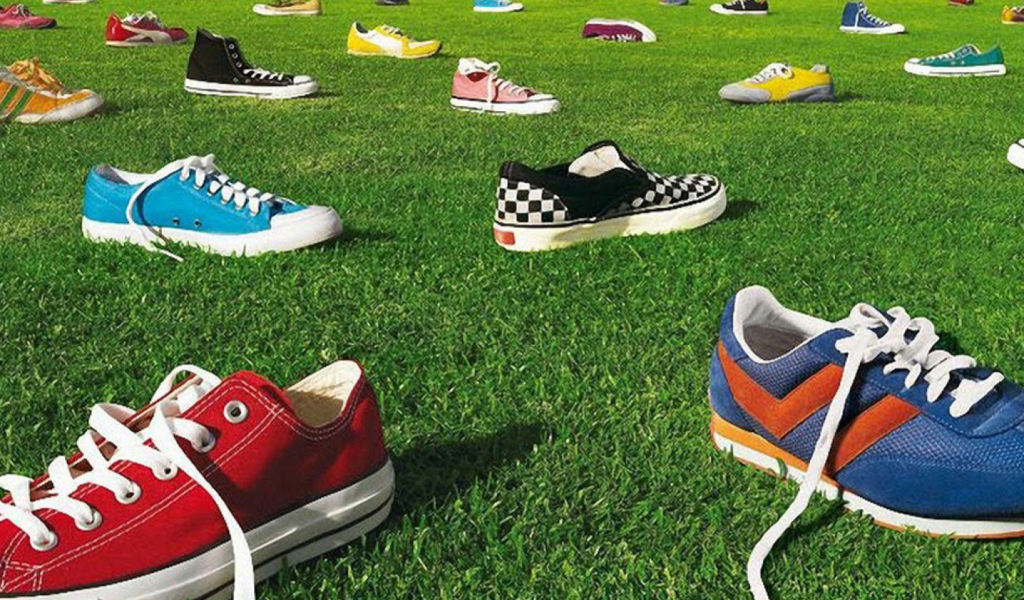 Screenshot №1 pro téma Colorful Sneakers 1024x600