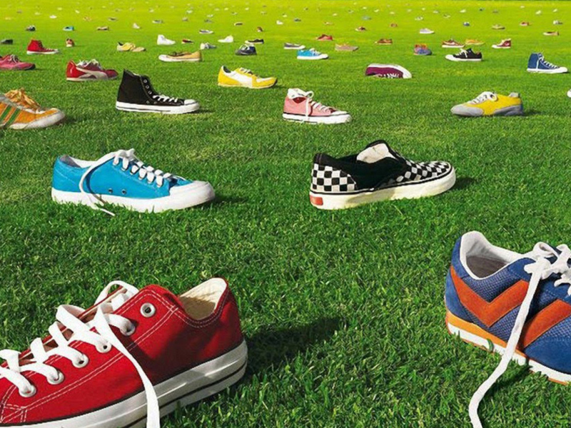 Screenshot №1 pro téma Colorful Sneakers 800x600