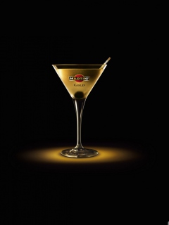 Das Martini Gold Finger Wallpaper 240x320