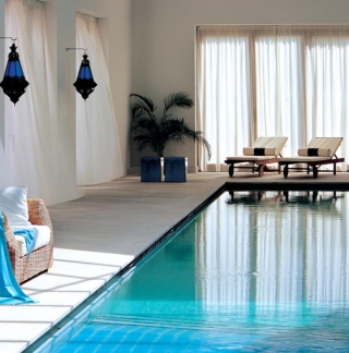 Swimming Pool Interior - Obrázkek zdarma pro iPad 2