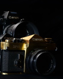 Das Canon F1 Reflex Camera Wallpaper 128x160