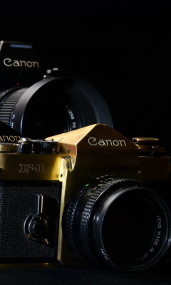 Canon F1 Reflex Camera screenshot #1 240x400