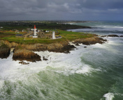 Sfondi Lighthouse on the North Sea 176x144