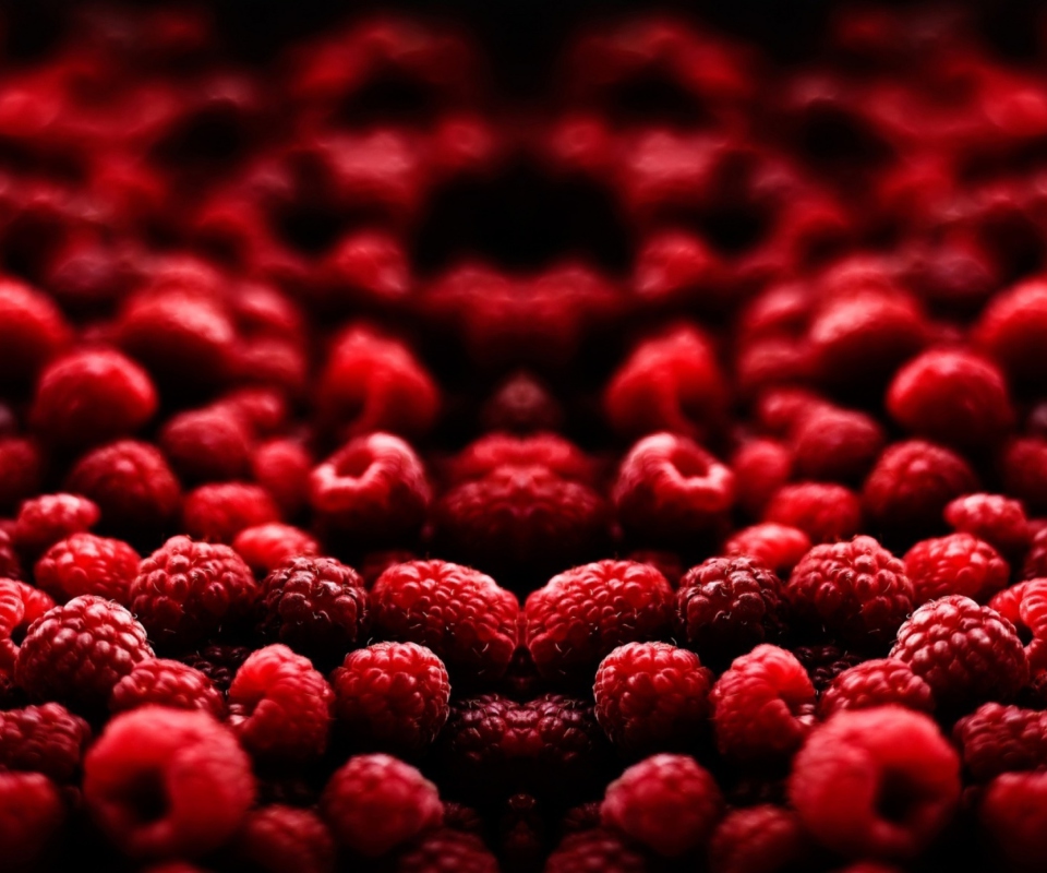 Red Raspberries wallpaper 960x800