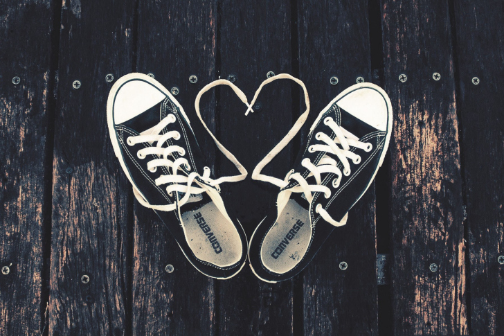 Sneakers Love wallpaper