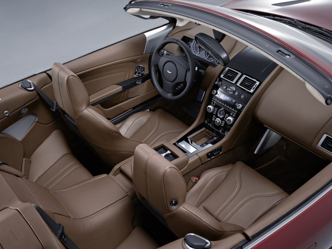 Das Aston Martin DBS Interior Wallpaper 1152x864