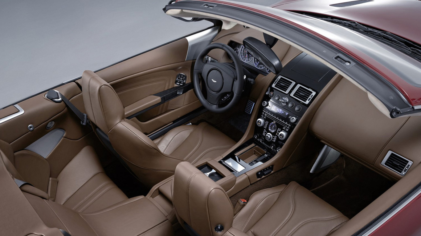 Обои Aston Martin DBS Interior 1366x768