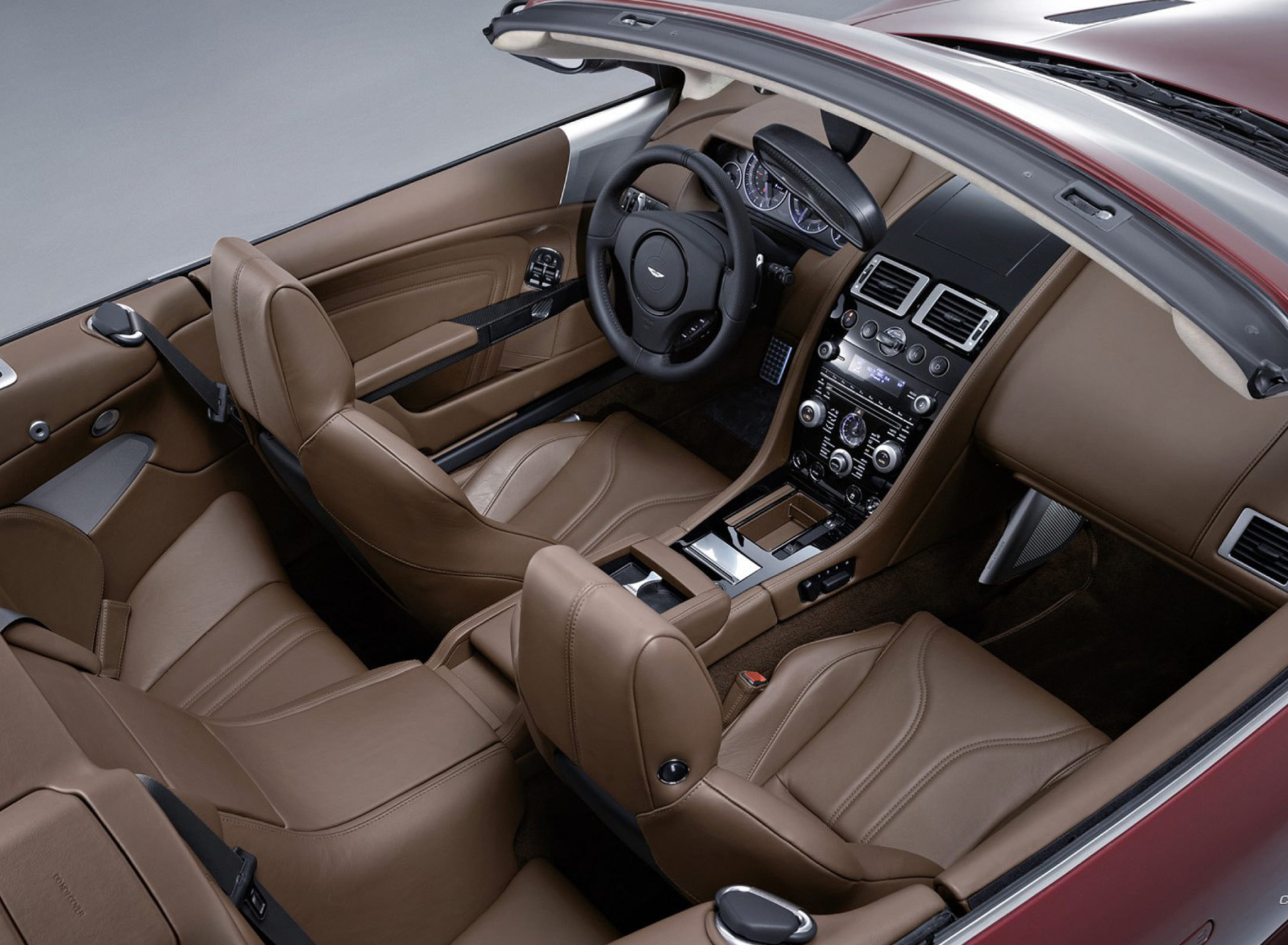Fondo de pantalla Aston Martin DBS Interior 1920x1408