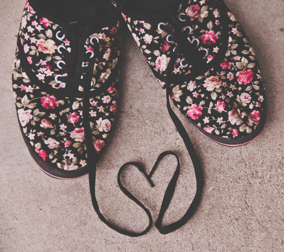 Love Shoes wallpaper 1080x960