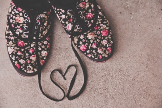 Love Shoes Wallpaper for Android, iPhone and iPad
