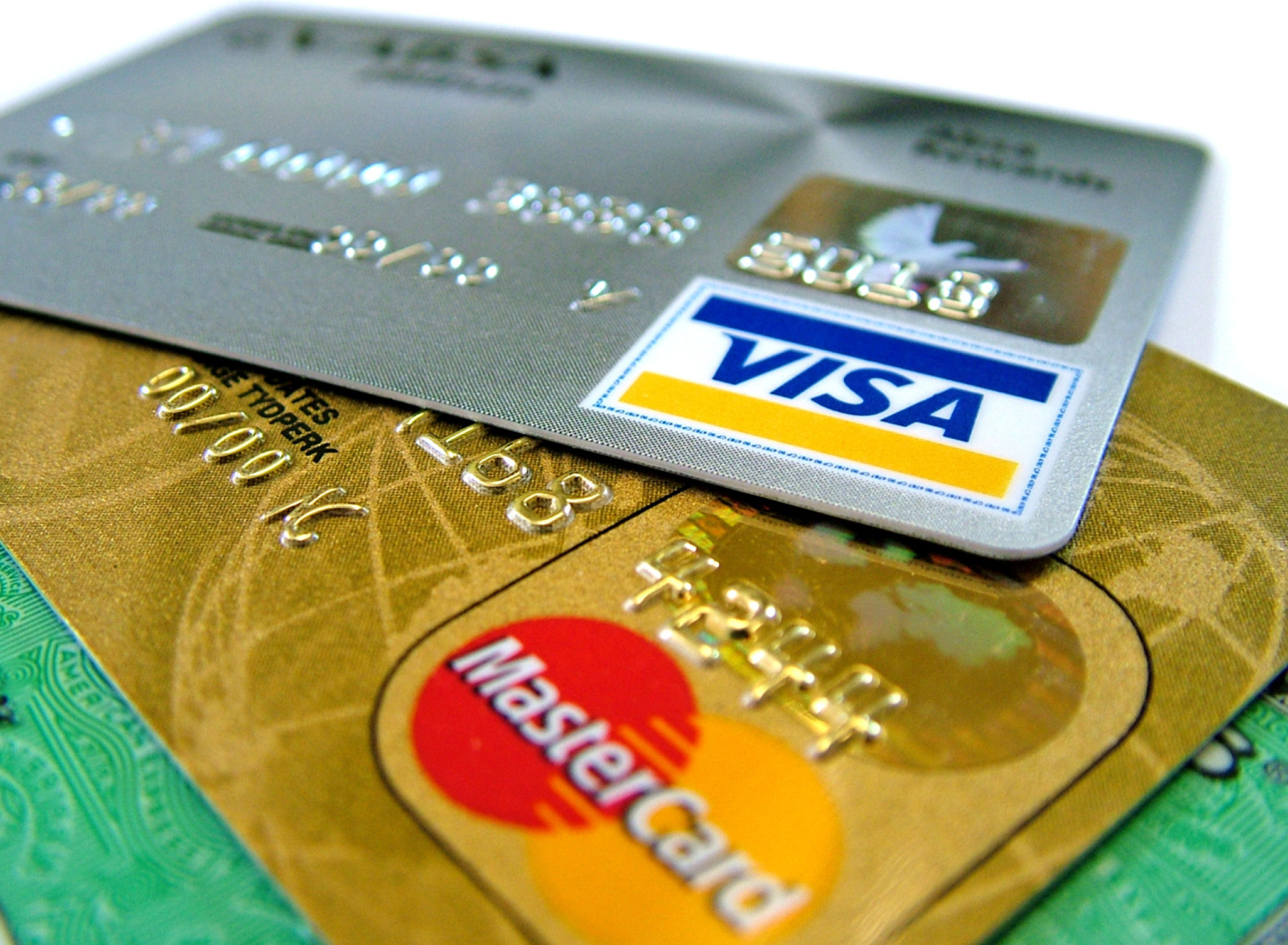 Обои Plastic Money Visa And MasterCard 1920x1408