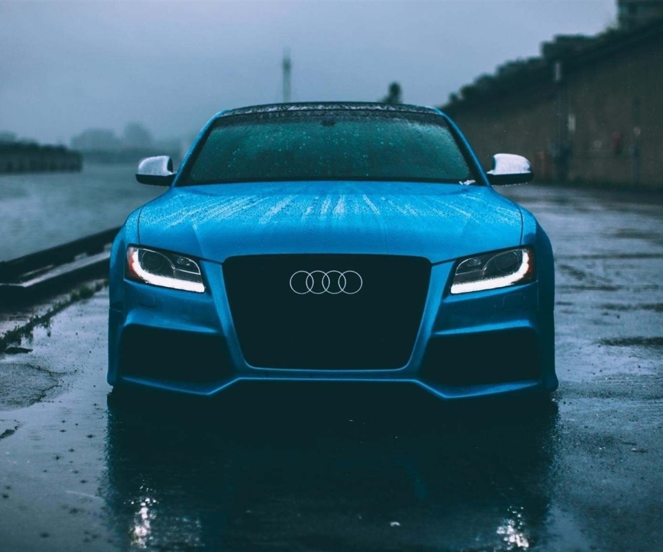Audi S5 Car in Rain screenshot #1 960x800