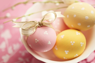 Easter Eggs Background for Android, iPhone and iPad