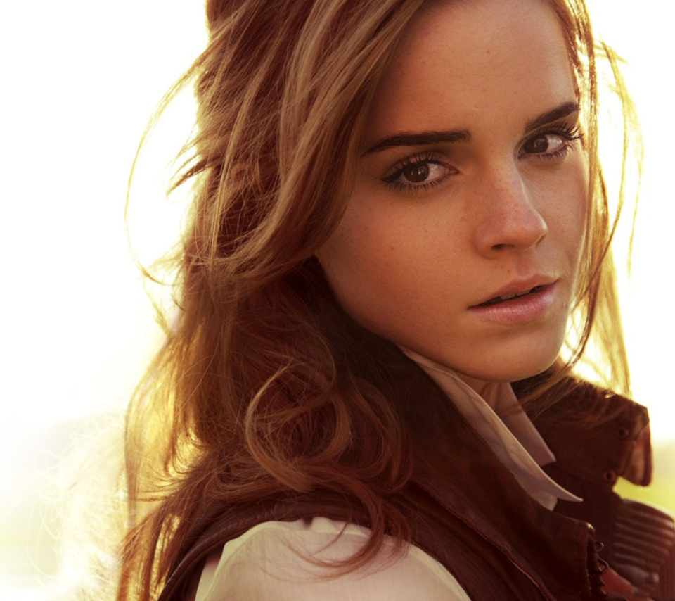 Das Cute Emma Watson Wallpaper 960x854