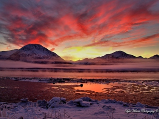 Das Twilight In Alaska Wallpaper 320x240