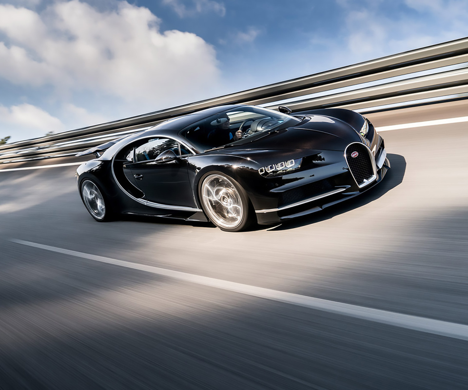 Fondo de pantalla Bugatti Chiron Fastest Car in the World 960x800
