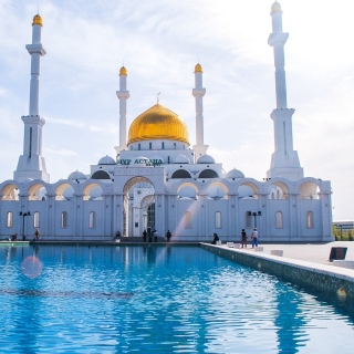Astana capital city Kazakhstan sfondi gratuiti per 128x128