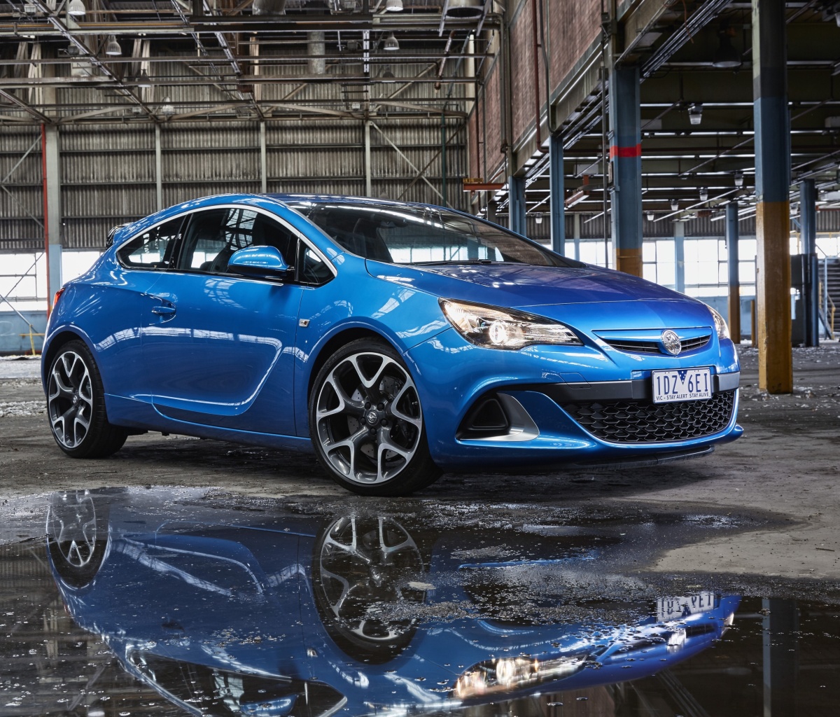 Sfondi Holden Astra VXR 1200x1024