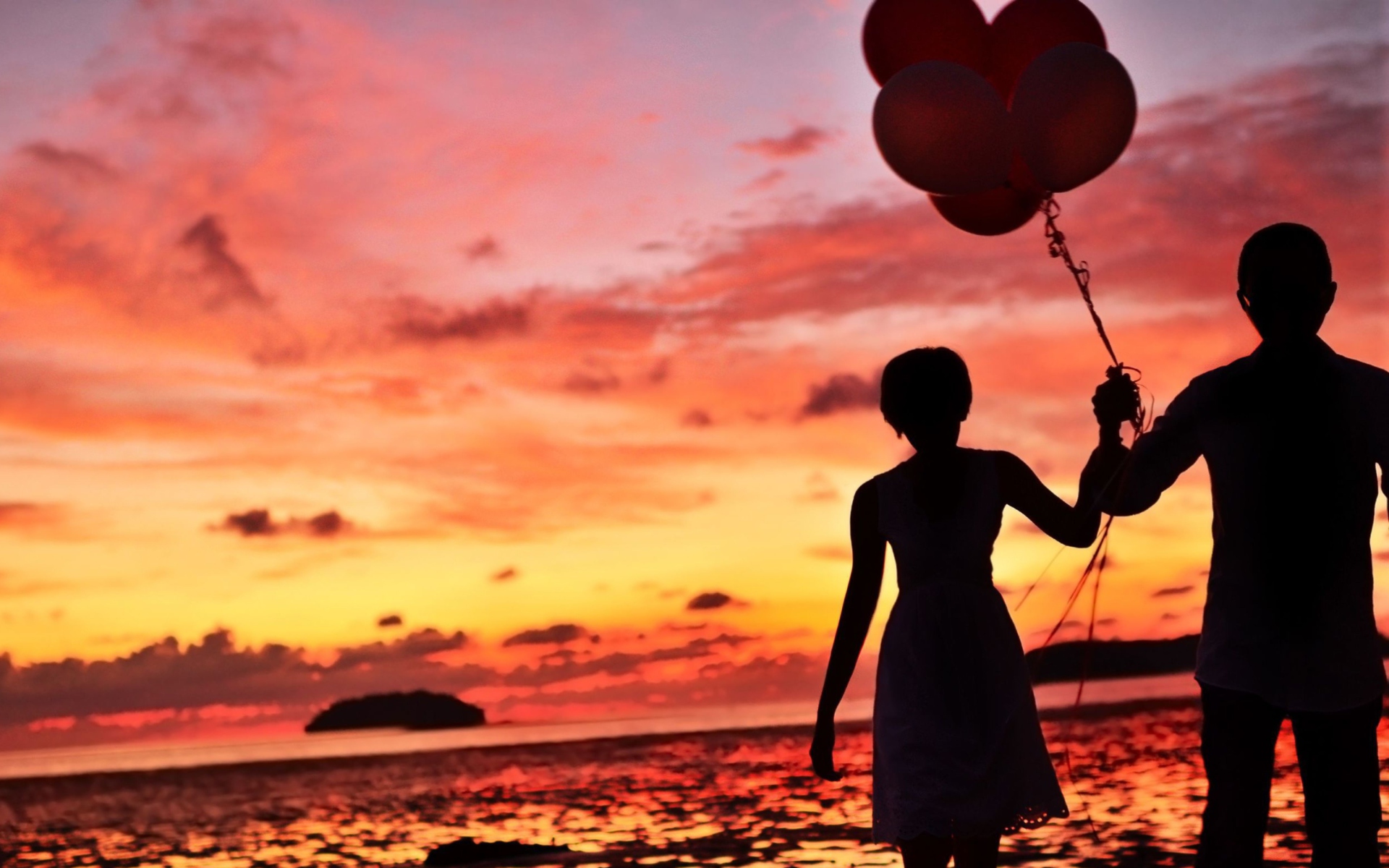 Couple With Balloons Silhouette At Sunset wallpaper 1920x1200