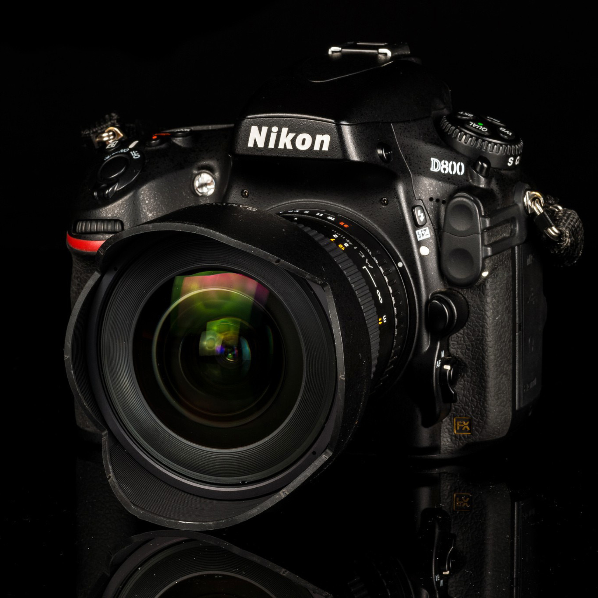 Screenshot №1 pro téma Nikon D800 2048x2048