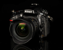 Fondo de pantalla Nikon D800 220x176
