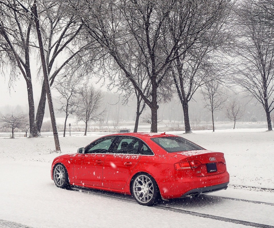 Das Audi A4 Red Wallpaper 960x800