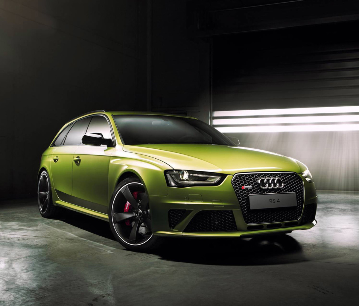 Fondo de pantalla Audi RS4 Avant 2015 1200x1024