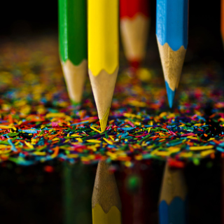 Colored Pencils sfondi gratuiti per iPad 2