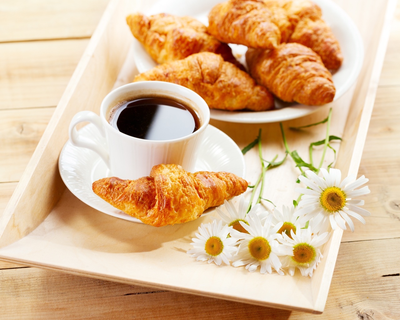 Breakfast with Croissants wallpaper 1280x1024