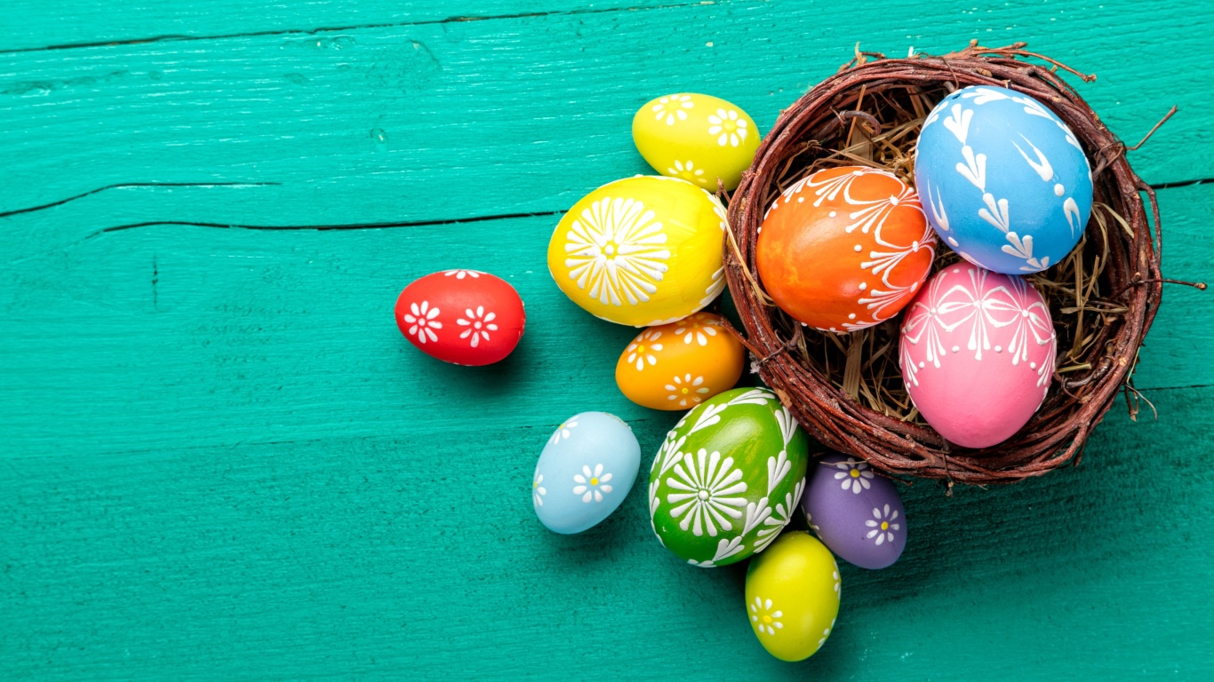 Dyed easter eggs wallpaper 1366x768