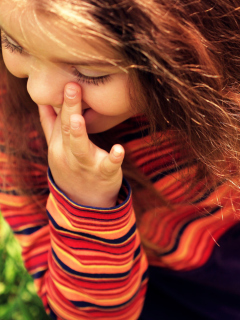 Screenshot №1 pro téma Child Girl Laughing 240x320