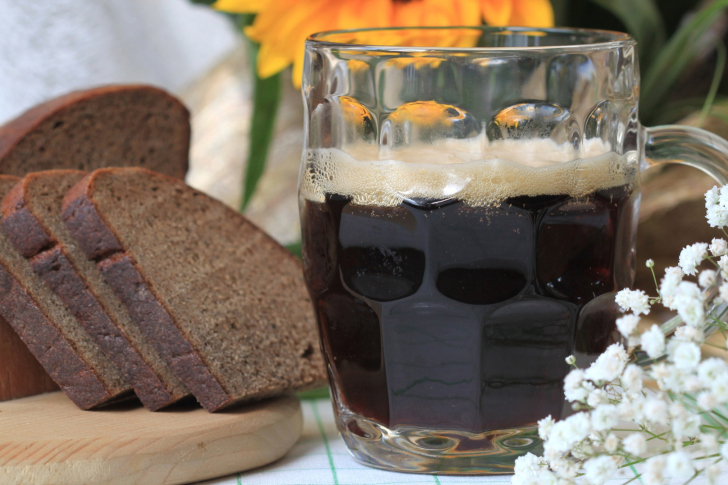 Beer and bread wallpaper