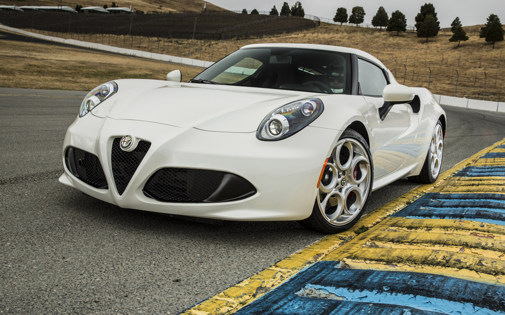 4C Alfa Romeo screenshot #1 1680x1050