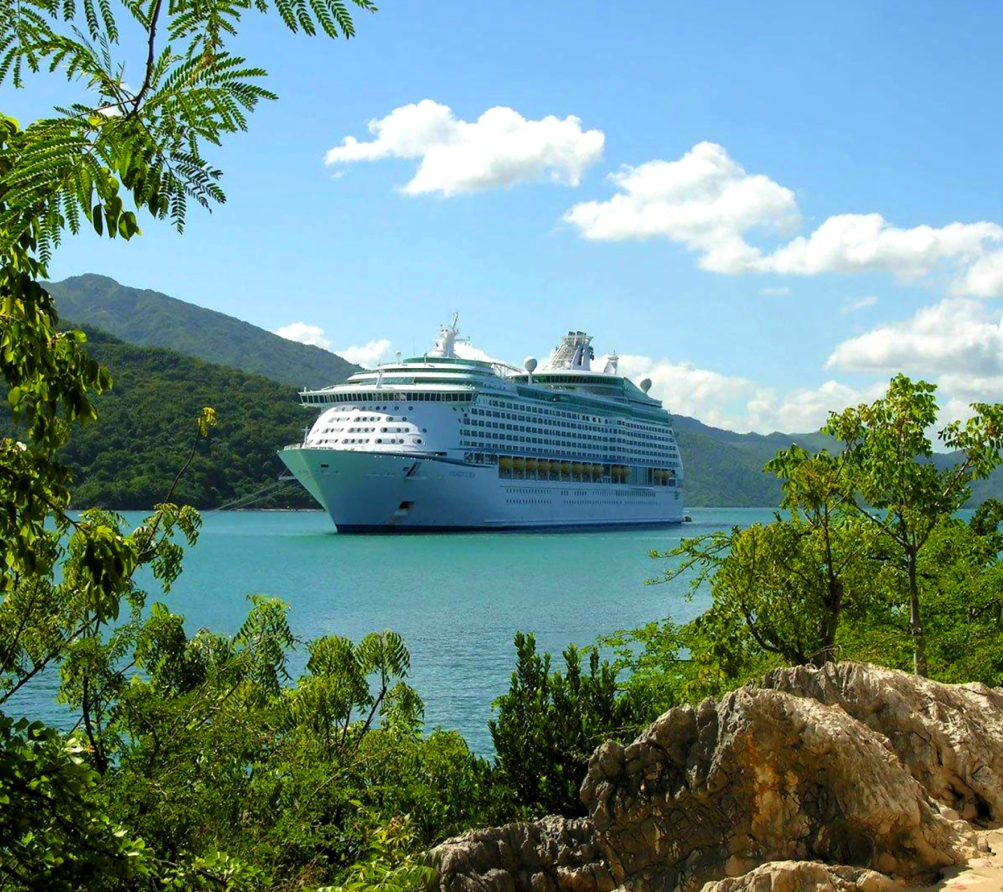 Sfondi Cruise Ship 1440x1280