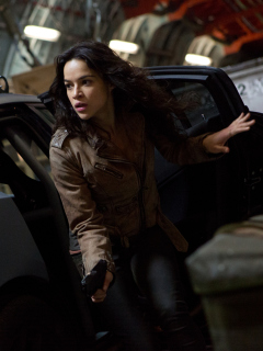 Screenshot №1 pro téma Fast And Furious 6 Michelle Rodriguez 240x320