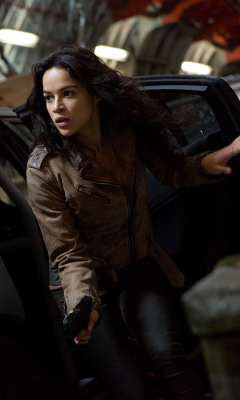 Das Fast And Furious 6 Michelle Rodriguez Wallpaper 240x400